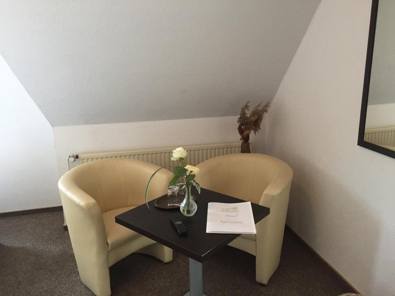 Hotel Wuelfers Gasthaus Gross Ippener Bagian luar foto